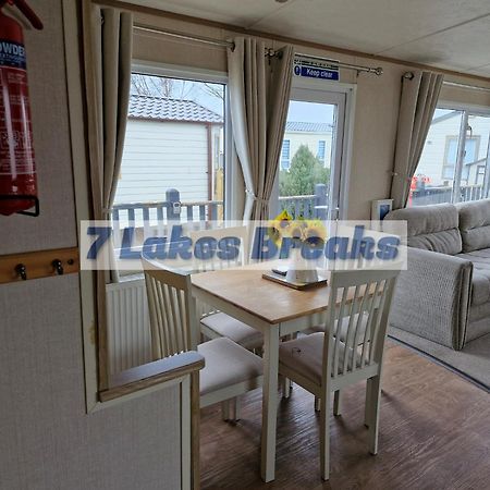7 Lakes Breaks At 7 Lakes Country Park Crowle  エクステリア 写真
