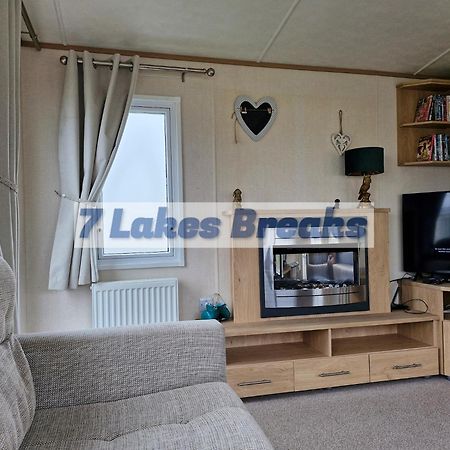 7 Lakes Breaks At 7 Lakes Country Park Crowle  エクステリア 写真
