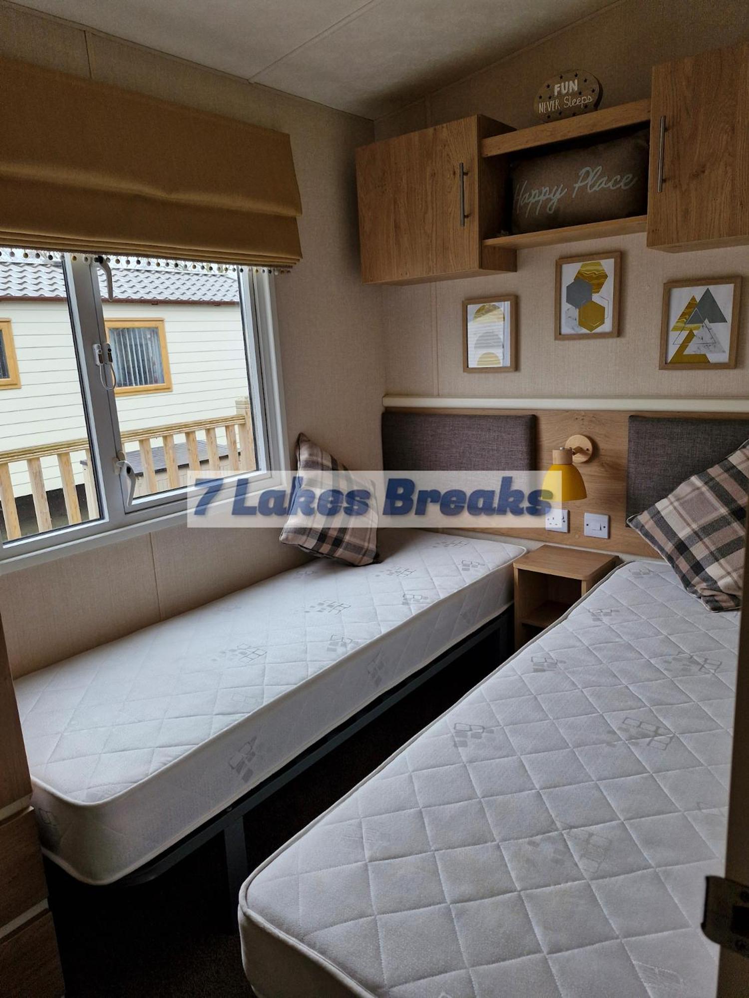 7 Lakes Breaks At 7 Lakes Country Park Crowle  エクステリア 写真